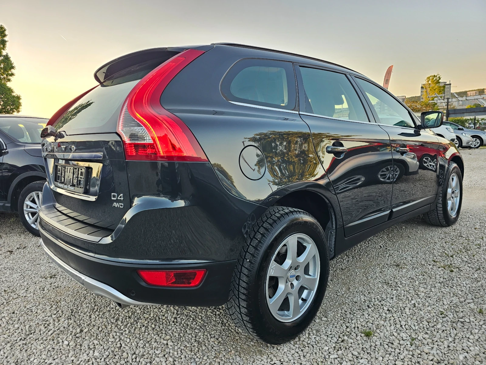 Volvo XC60 2.4D, 163�.�., 4�4  | Mobile.bg � ����������� 4