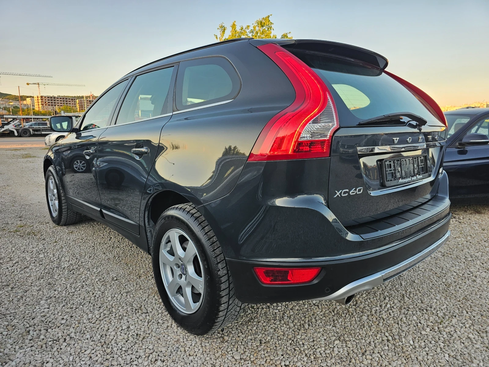 Volvo XC60 2.4D, 163�.�., 4�4  | Mobile.bg � ����������� 6