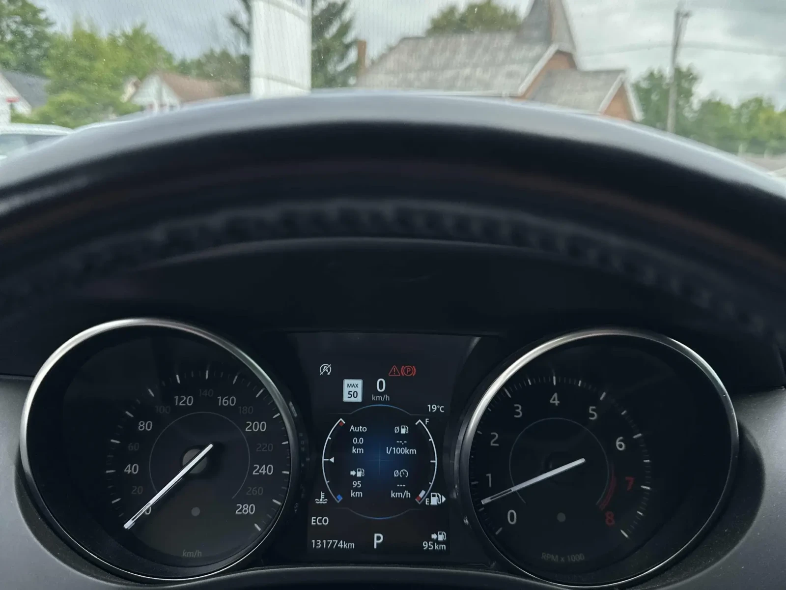 Jaguar F-PACE S * 2 КЛЮЧА * ПАНОРАМА * ПОДГРЕВИ * CARFAX, снимка 8 - Автомобили и джипове - 55073518