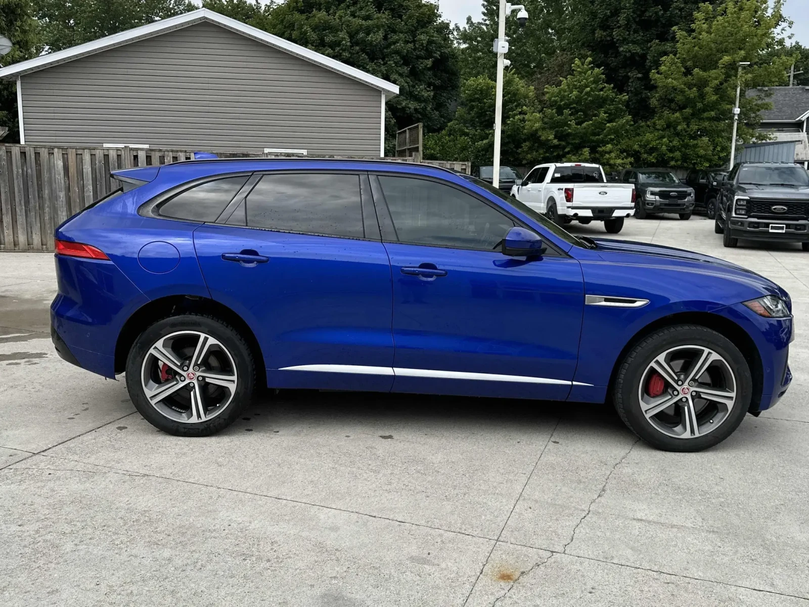 Jaguar F-PACE S * 2 КЛЮЧА * ПАНОРАМА * ПОДГРЕВИ * CARFAX, снимка 4 - Автомобили и джипове - 55073518