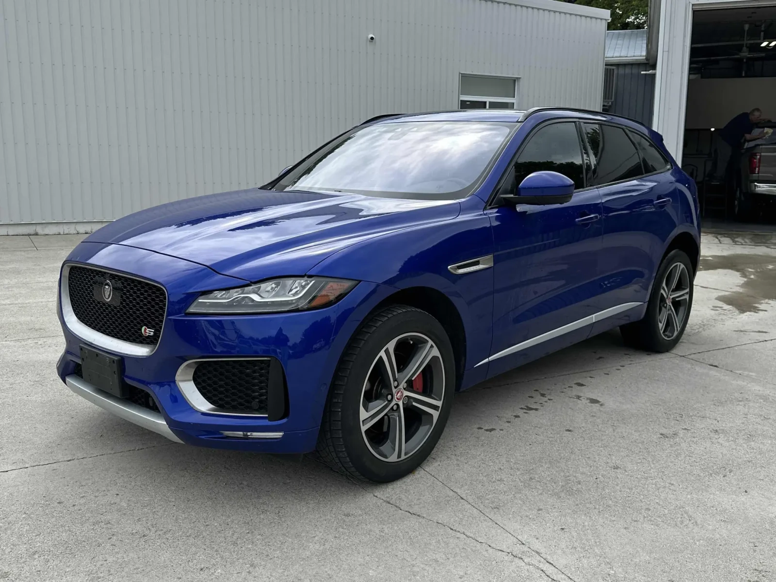 Jaguar F-PACE S * 2 КЛЮЧА * ПАНОРАМА * ПОДГРЕВИ * CARFAX