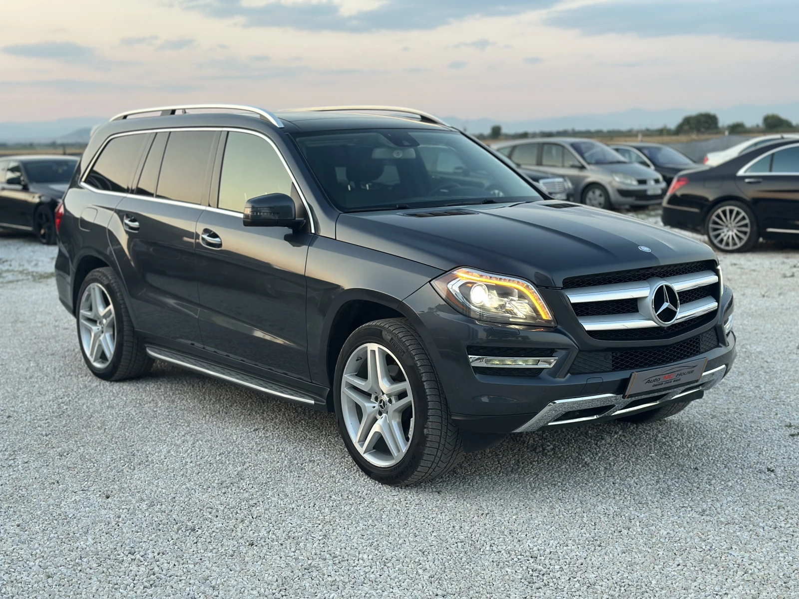Mercedes-Benz GL 450 4 MATIC| CARPLAY| 360 CAMERA| ПОДГРЕВ| HARMON KARD, снимка 6 - Автомобили и джипове - 55563707