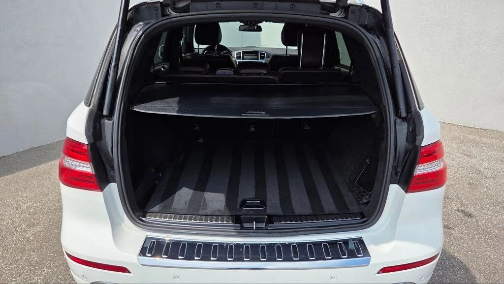 Mercedes-Benz ML BlueTEC * 4MATIC * АвтоКредит * (Цена до БГ), снимка 15 - Автомобили и джипове - 55659082