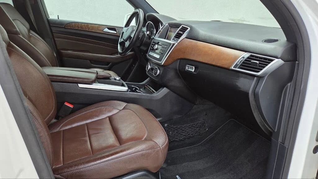 Mercedes-Benz ML BlueTEC * 4MATIC * АвтоКредит * (Цена до БГ), снимка 8 - Автомобили и джипове - 55659082