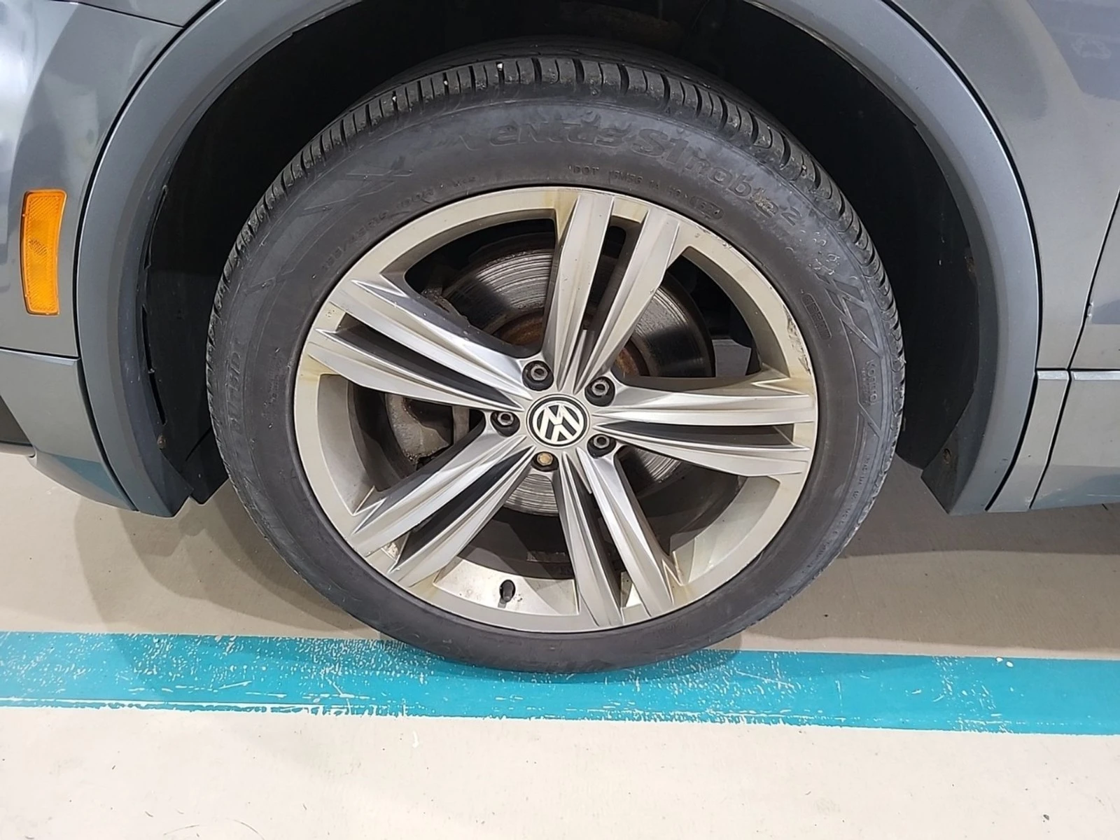VW Tiguan HIGHLINE* Цена до България & АвтоКредит, снимка 6 - Автомобили и джипове - 56234286