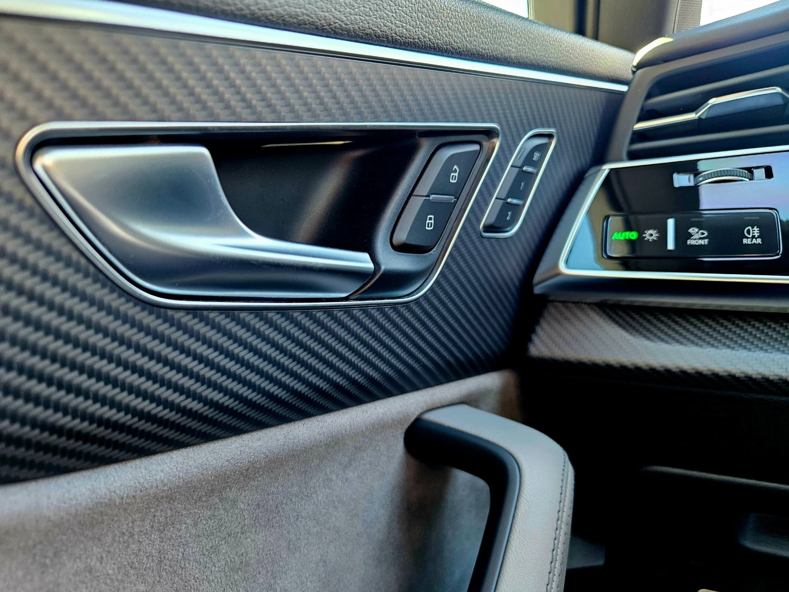 Audi Q7 50TDI S line 7 местен , снимка 7 - Автомобили и джипове - 56244027