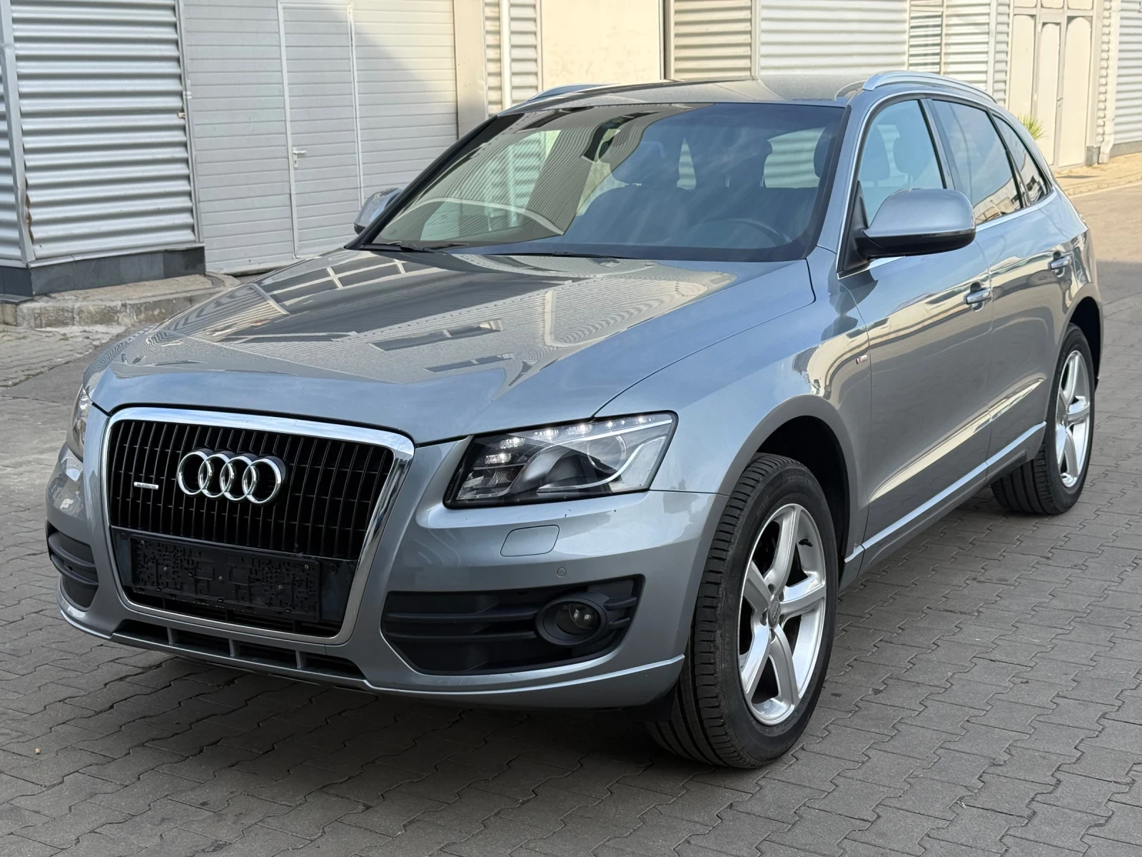 Audi Q5 3.0TDI+ quattro+ 2xS-line+ Led+ Подгрев