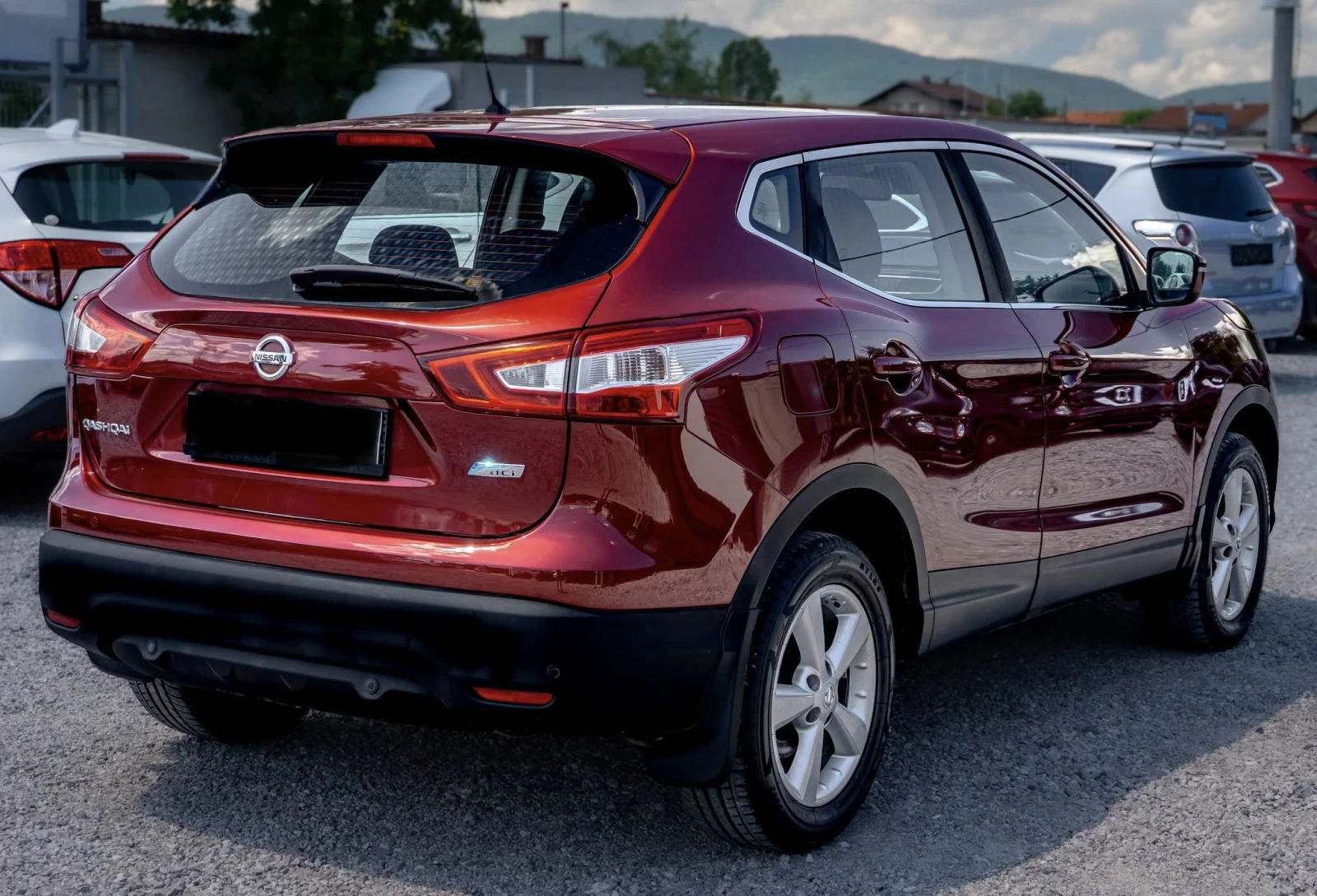Nissan Qashqai 1.5 TDI, снимка 4 - Автомобили и джипове - 56749850