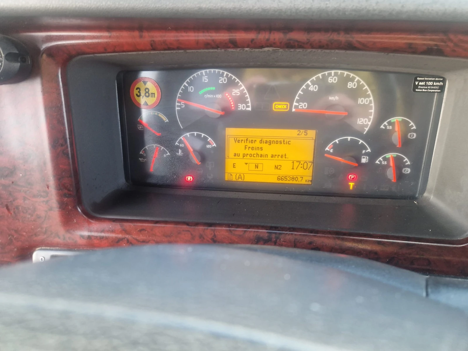 Volvo B10m 9700hd - изображение 7