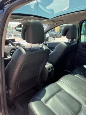 Peugeot 3008 2.0 HDI- Hedup display /front & back parctronic, снимка 14