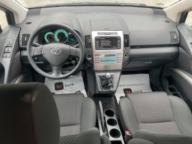 Toyota Corolla verso 2.2 D-4D, снимка 11 - Автомобили и джипове - 44911696