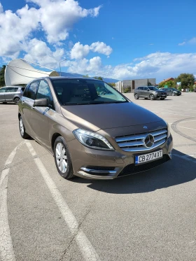     Mercedes-Benz B 200 /136/