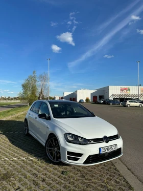 Обява за продажба на VW Golf R ~35 000 лв. - изображение 1