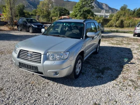 Обява за продажба на Subaru Forester 2 0i климатроник 4х4 + Газов инжекцион ~6 300 лв. - изображение 1