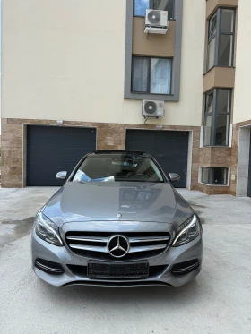 ����� �� �������� �� Mercedes-Benz C 220  7G-Tronic/Led/ Pano /Navi/�������