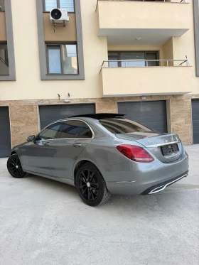 ����� �� �������� �� Mercedes-Benz C 220  7G-Tronic/Led/ Pano /Navi/�������