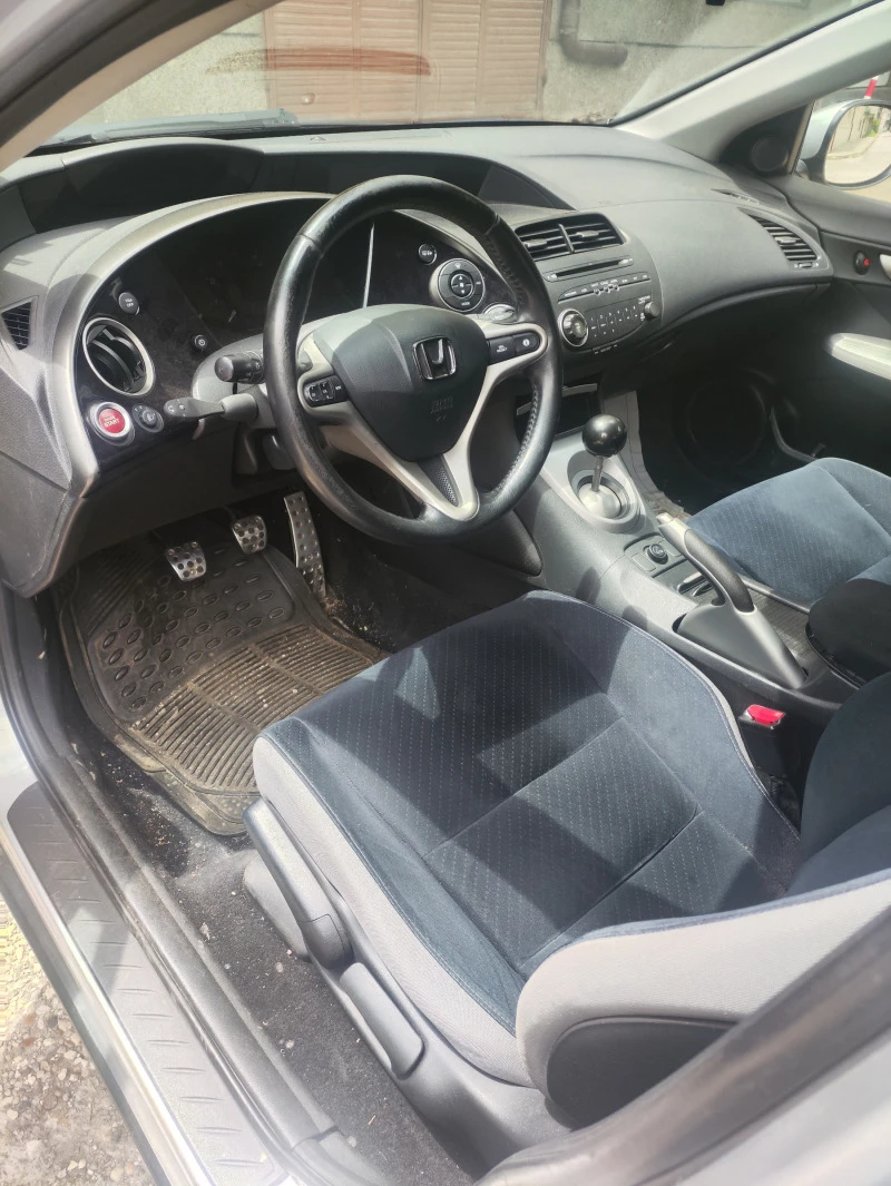 Honda Civic 1.4i , снимка 6 - Автомобили и джипове - 45931250