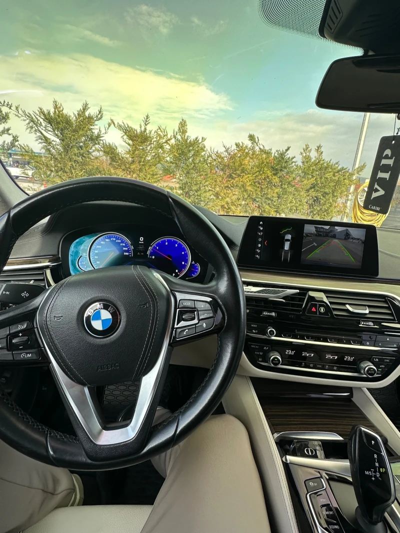 BMW 530 Xdrive, снимка 12 - Автомобили и джипове - 47823821