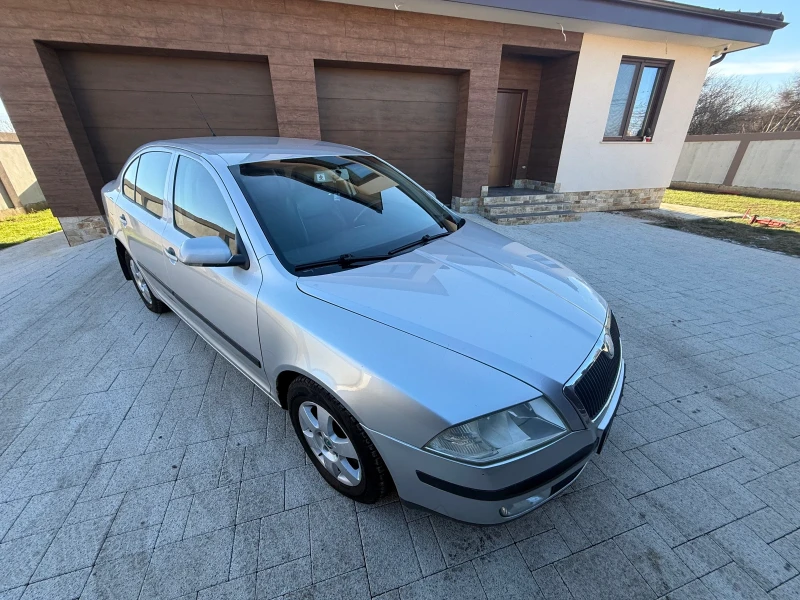 Skoda Octavia, снимка 8 - Автомобили и джипове - 48087812