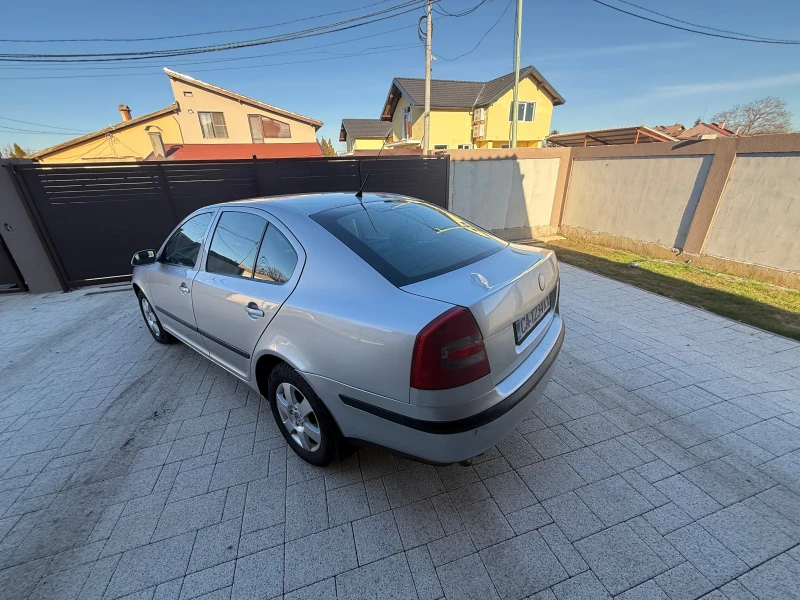 Skoda Octavia, снимка 11 - Автомобили и джипове - 48087812