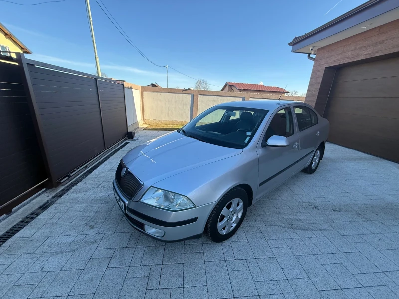 Skoda Octavia, снимка 6 - Автомобили и джипове - 48087812