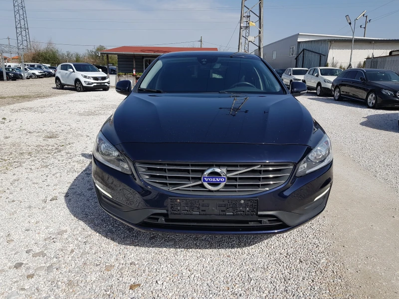 Volvo V60 D4 - 190 к.с. АВТОМАТИК EURO 6B ЛИЗИНГ, снимка 2 - Автомобили и джипове - 49769243