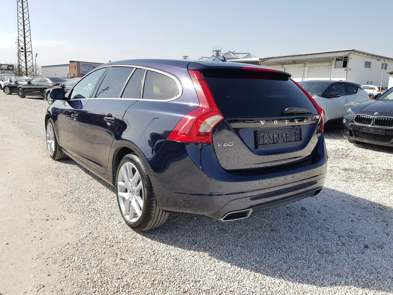 Volvo V60 D4 - 190 к.с. АВТОМАТИК EURO 6B ЛИЗИНГ, снимка 7 - Автомобили и джипове - 49769243