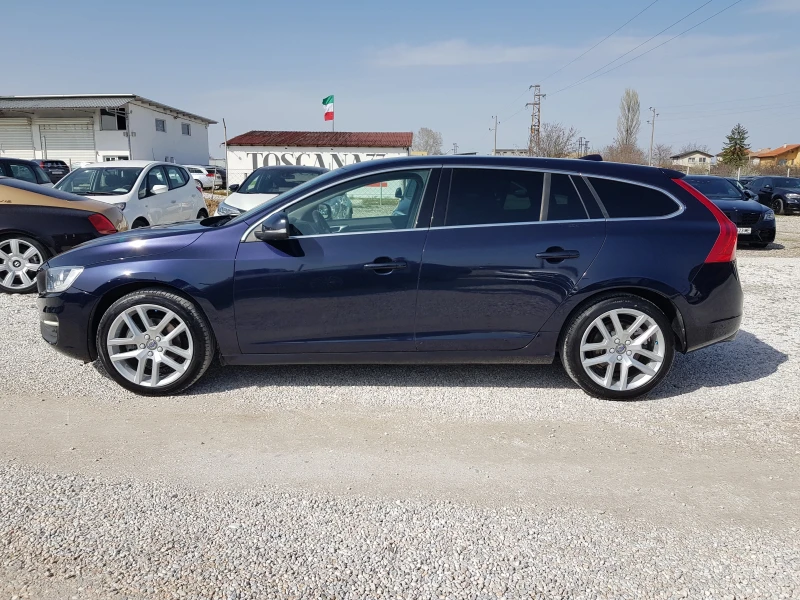 Volvo V60 D4 - 190 к.с. АВТОМАТИК EURO 6B ЛИЗИНГ, снимка 8 - Автомобили и джипове - 49769243