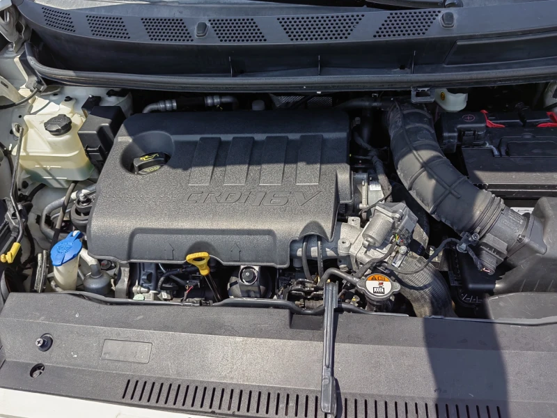 Hyundai Ix20 1.4 CRDi, снимка 6 - Автомобили и джипове - 50525501