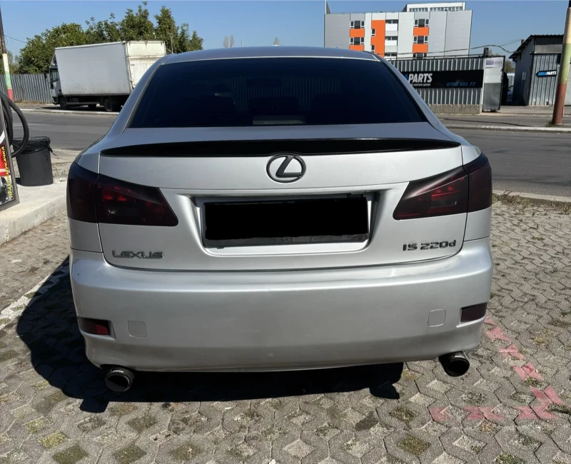 Lexus IS 220d, снимка 5 - Автомобили и джипове - 52803471