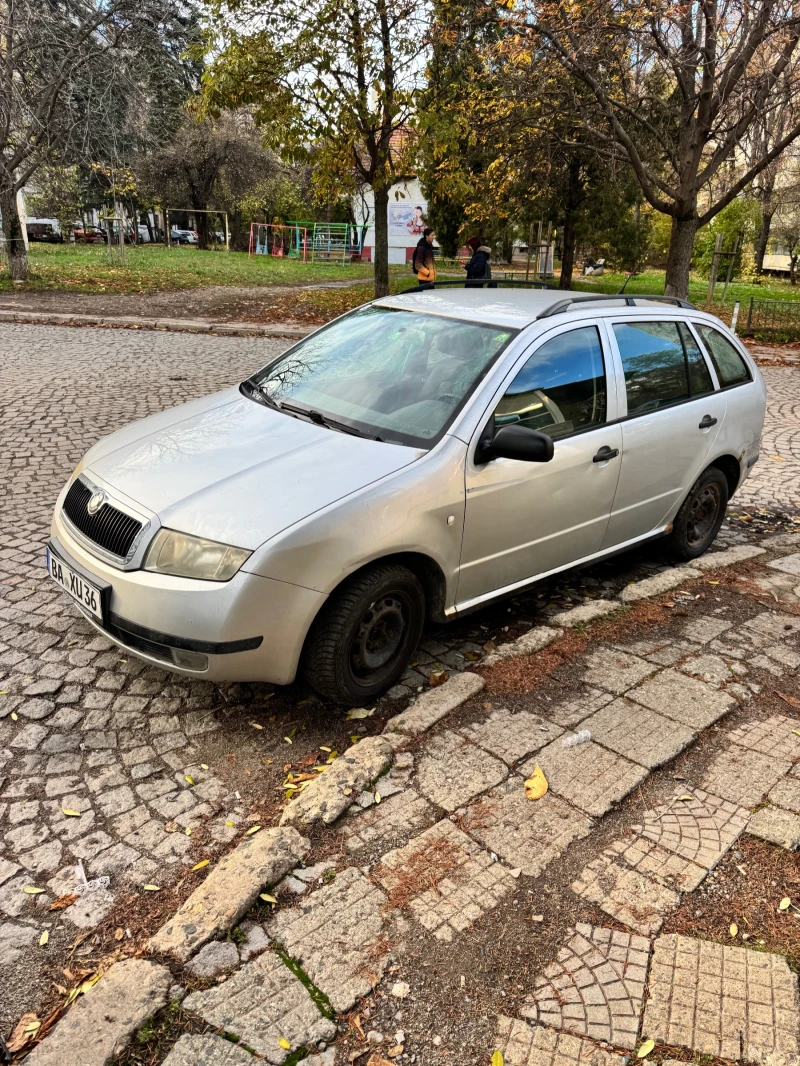 Skoda Fabia, снимка 3 - Автомобили и джипове - 52390314