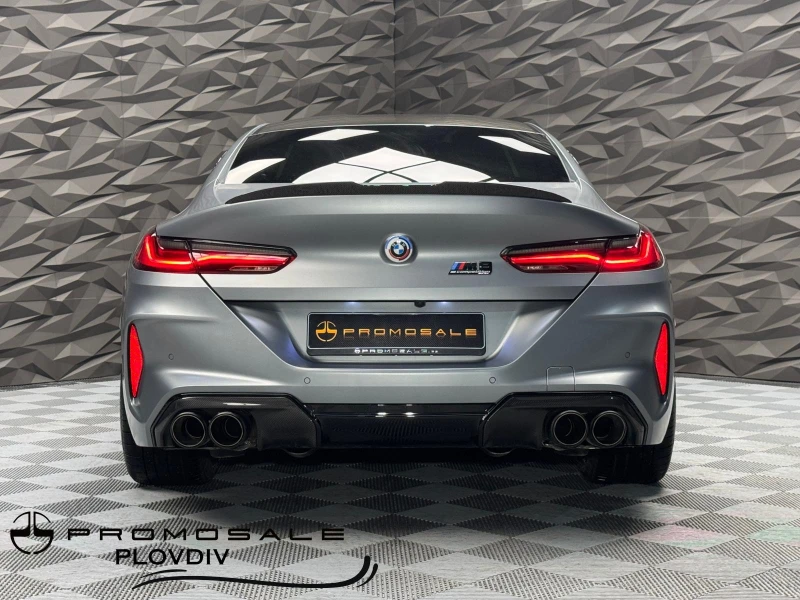BMW M8 Competition Akrapovic* B&W* 360* Carbon, снимка 4 - Автомобили и джипове - 52481778