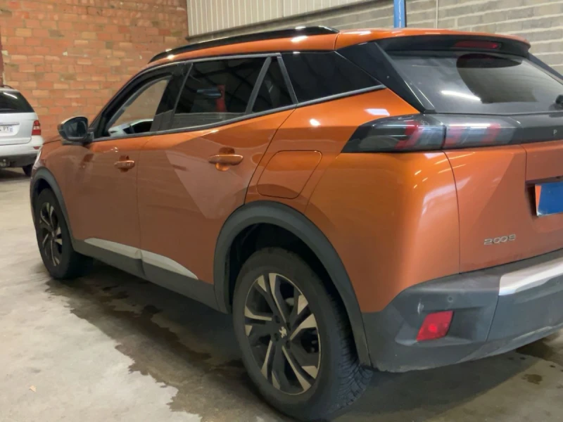 Peugeot 2008 1.5 HDI ALLURE * * * , снимка 8 - Автомобили и джипове - 52673804