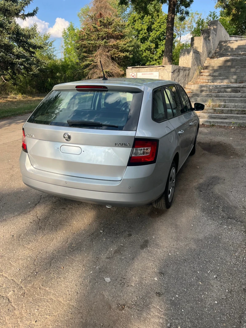Skoda Fabia, снимка 3 - Автомобили и джипове - 53314521