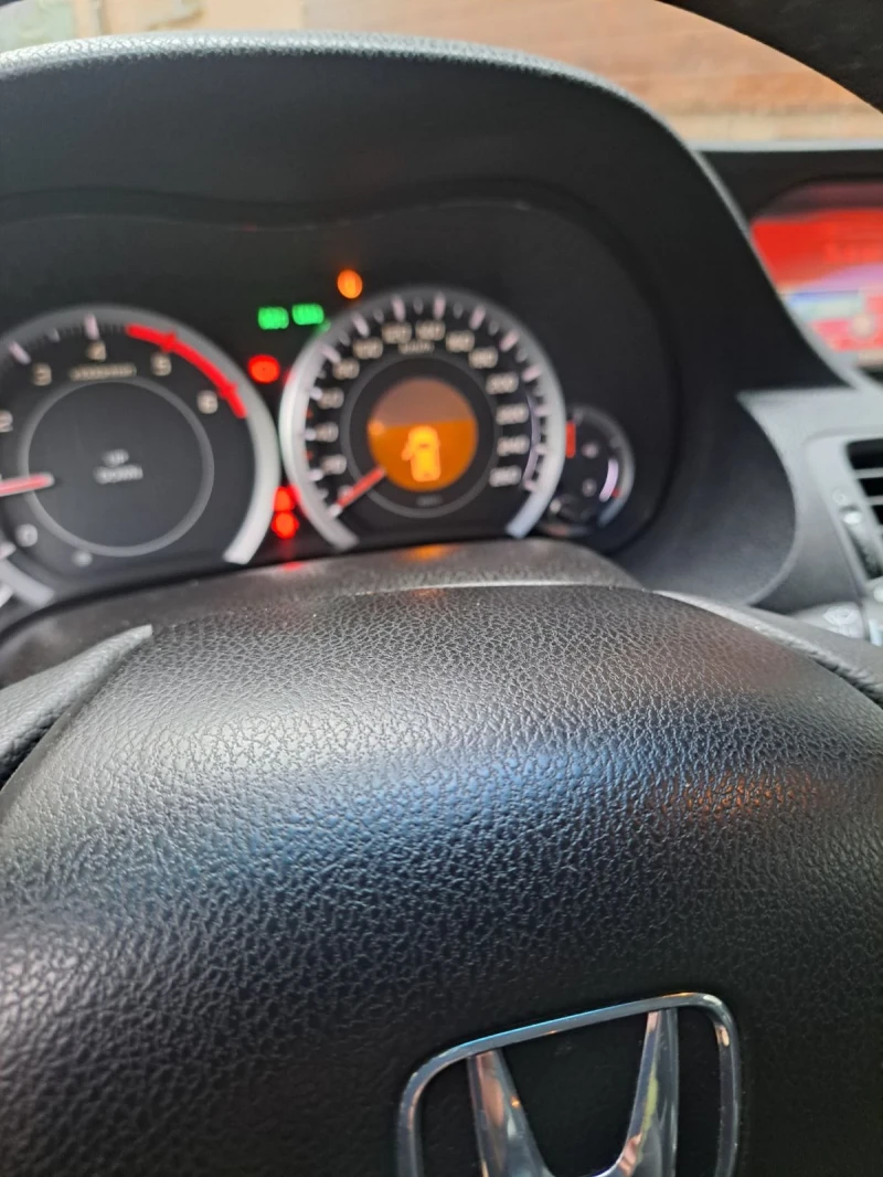 Honda Accord, снимка 6 - Автомобили и джипове - 53479870