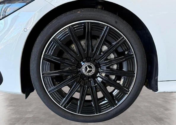 Mercedes-Benz CLE 300 4Matic = AMG Line = Premium Plus  | Mobile.bg   5
