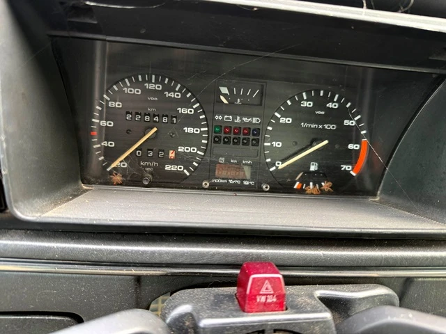 VW Golf 1.6 ГАЗ, снимка 7 - Автомобили и джипове - 54242543