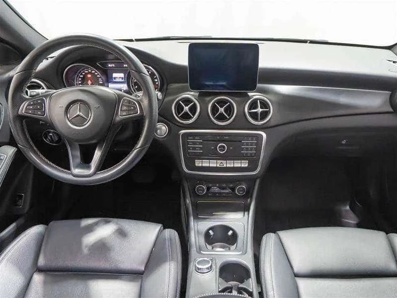 Mercedes-Benz CLA 250 * 4MATIC * CARFAX * ПОДГРЕВ * BLIND SPOT * CARPLAY, снимка 6 - Автомобили и джипове - 55189726