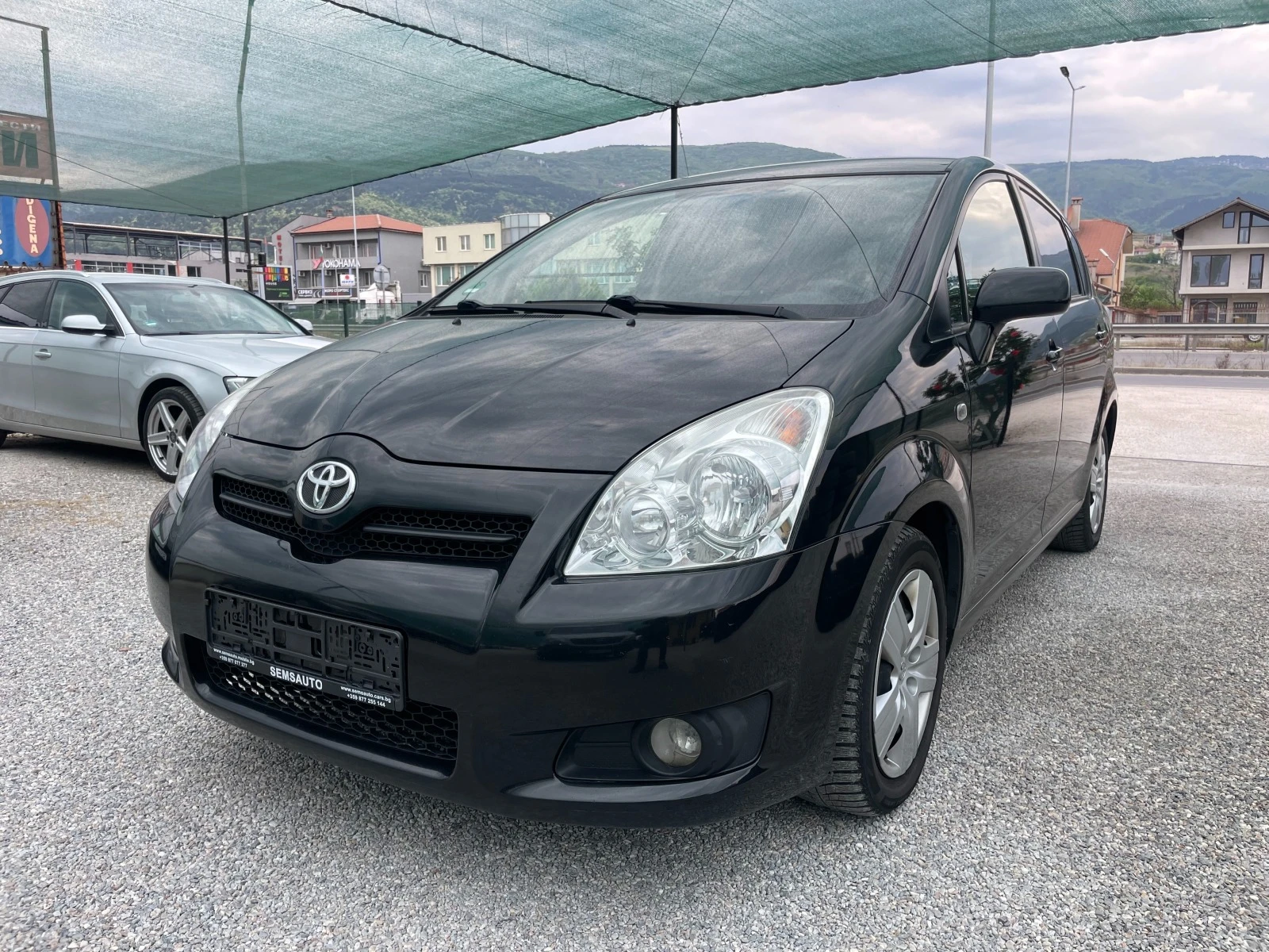 Toyota Corolla verso 2.2 D-4D - [1] 