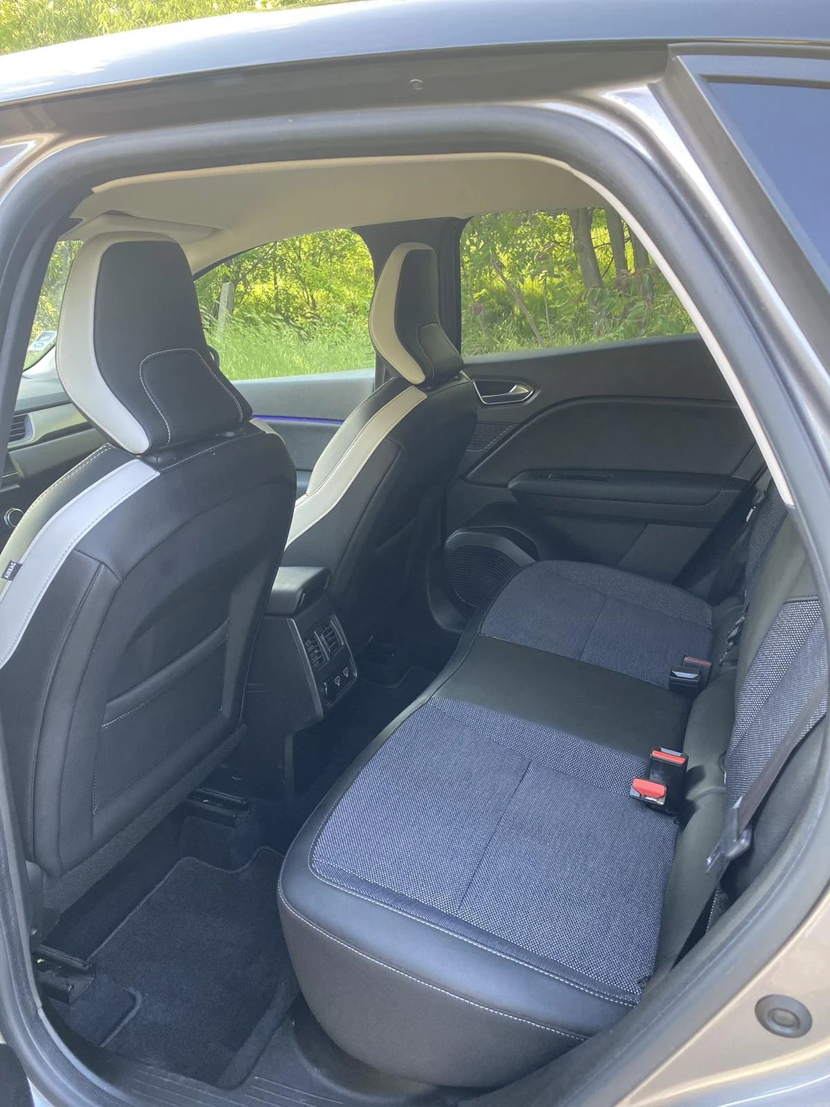 Renault Captur 1.3 TCe - изображение 10