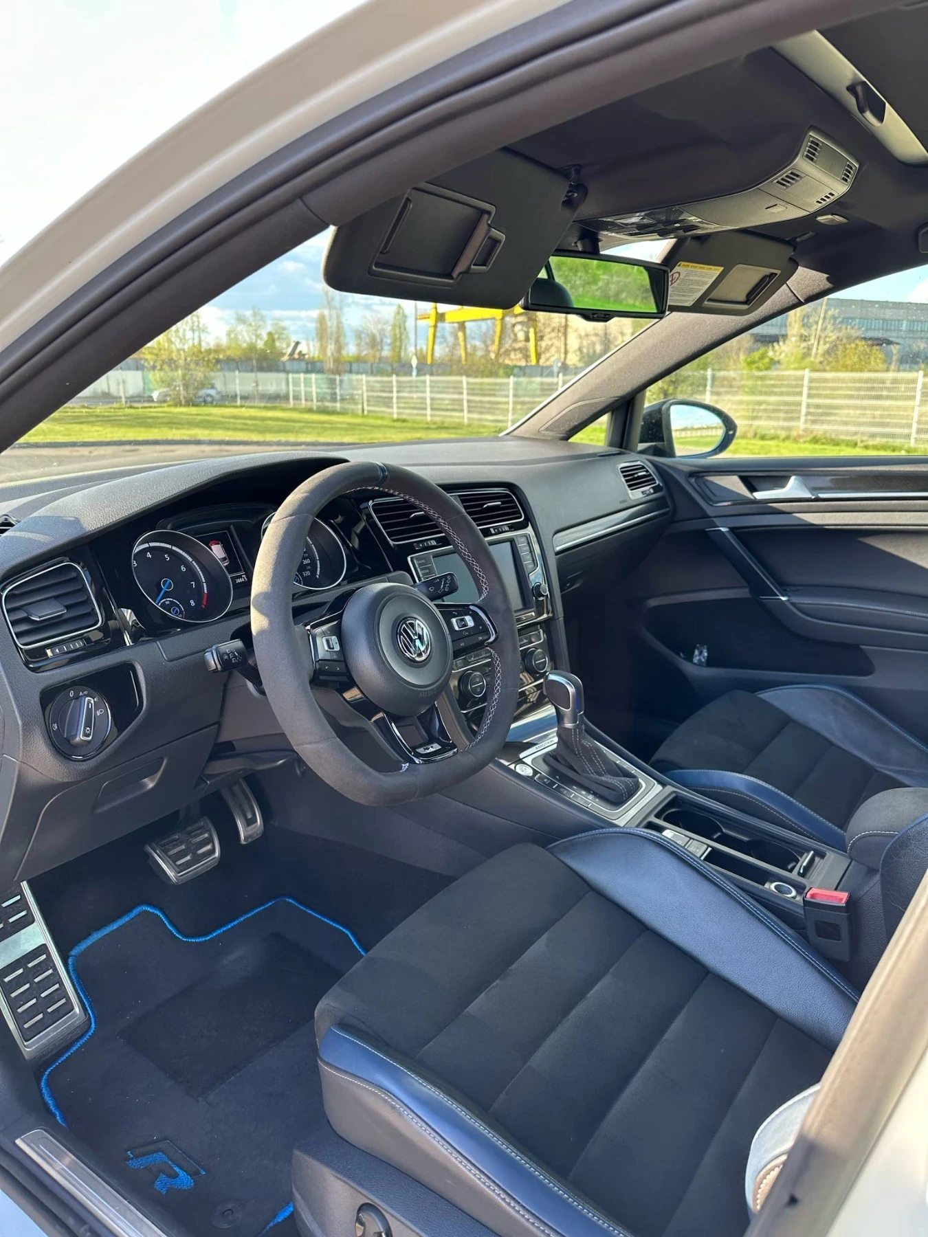 VW Golf R - изображение 7
