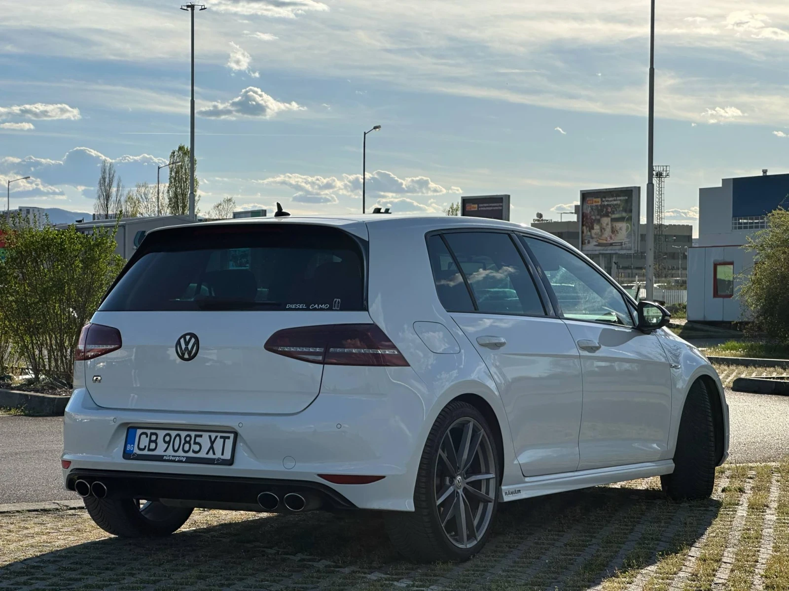 VW Golf R - изображение 4