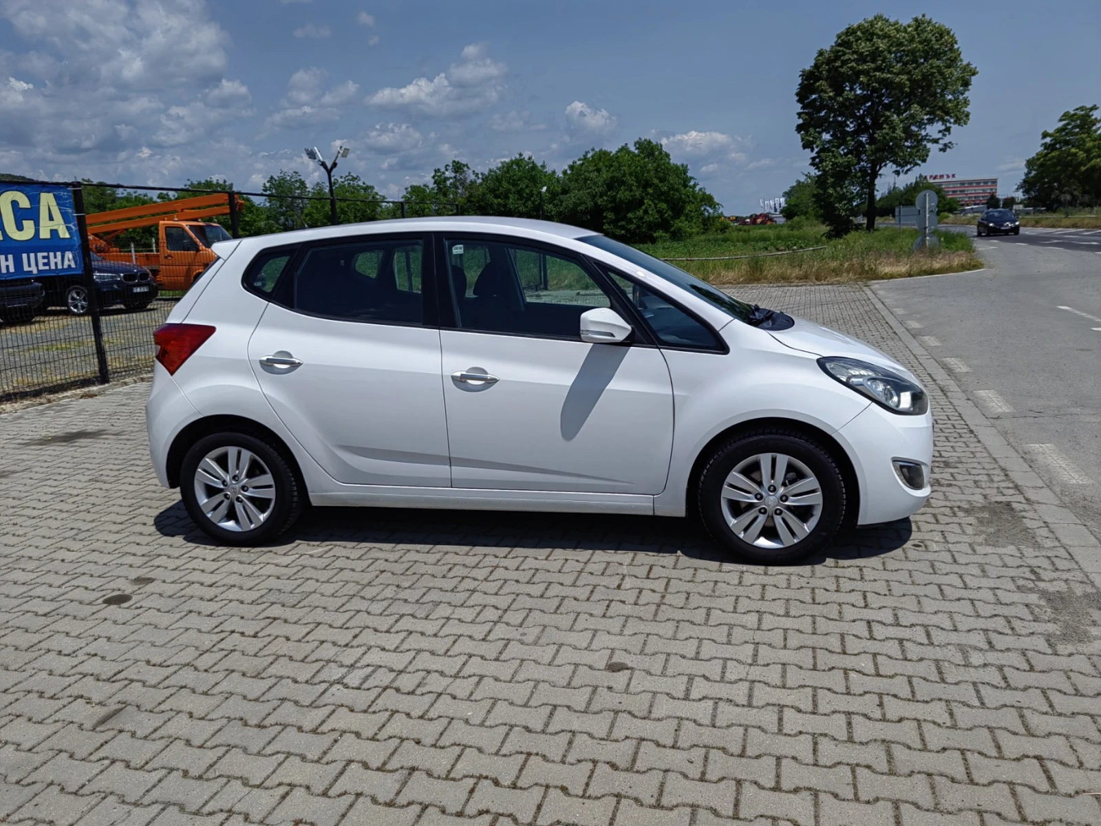 Hyundai Ix20 1.4 CRDi - изображение 3
