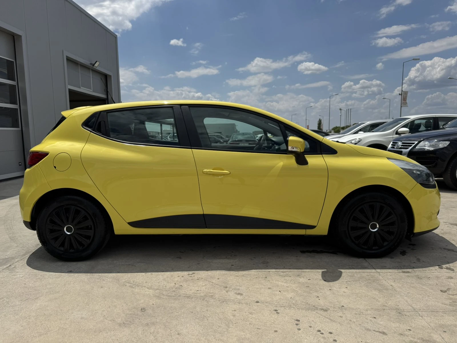 Renault Clio 1.5* 75ps* kлиматик - изображение 6