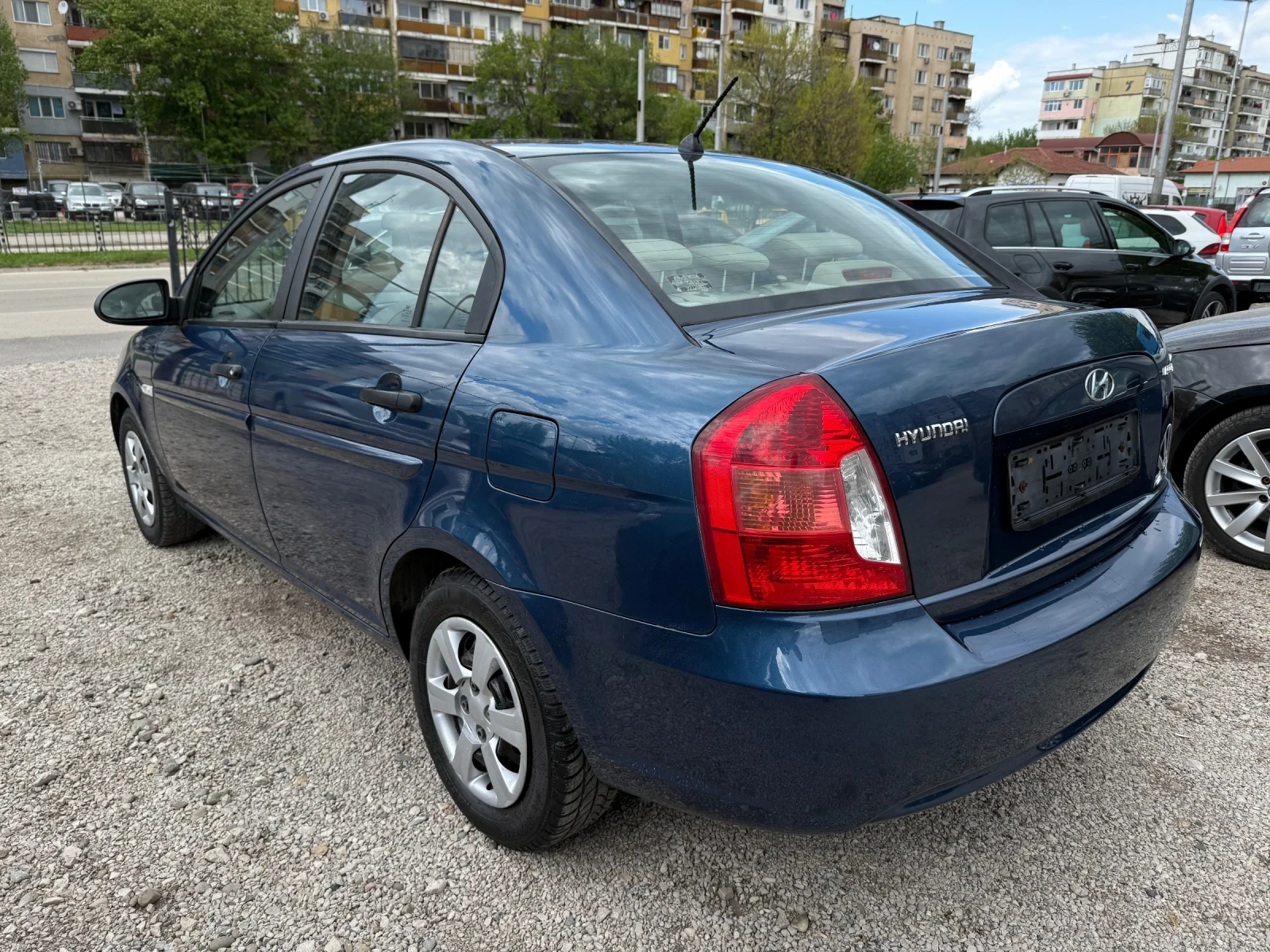 Hyundai Accent 1.4i клима - изображение 4