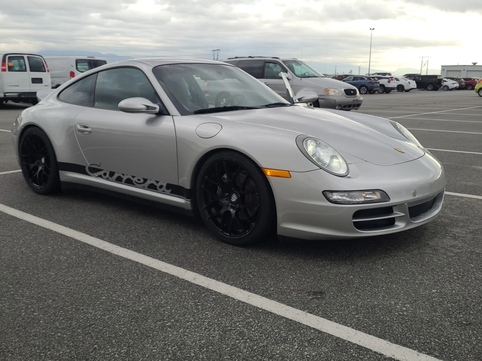 Porsche 911 CARRERA * * CARFAX * * АВТО КРЕДИТ * *  - изображение 2