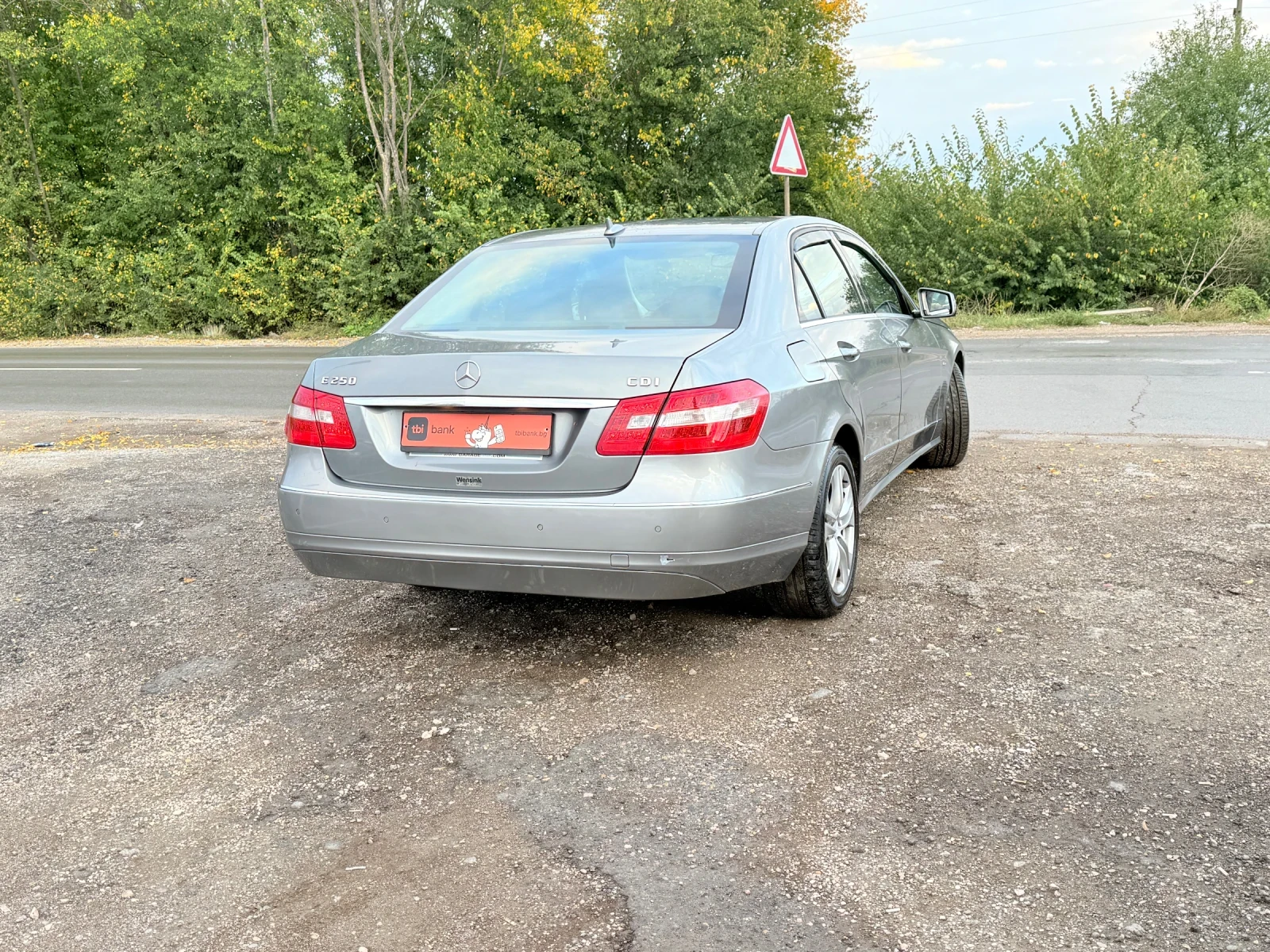 Mercedes-Benz E 250 2.2CDI - изображение 6