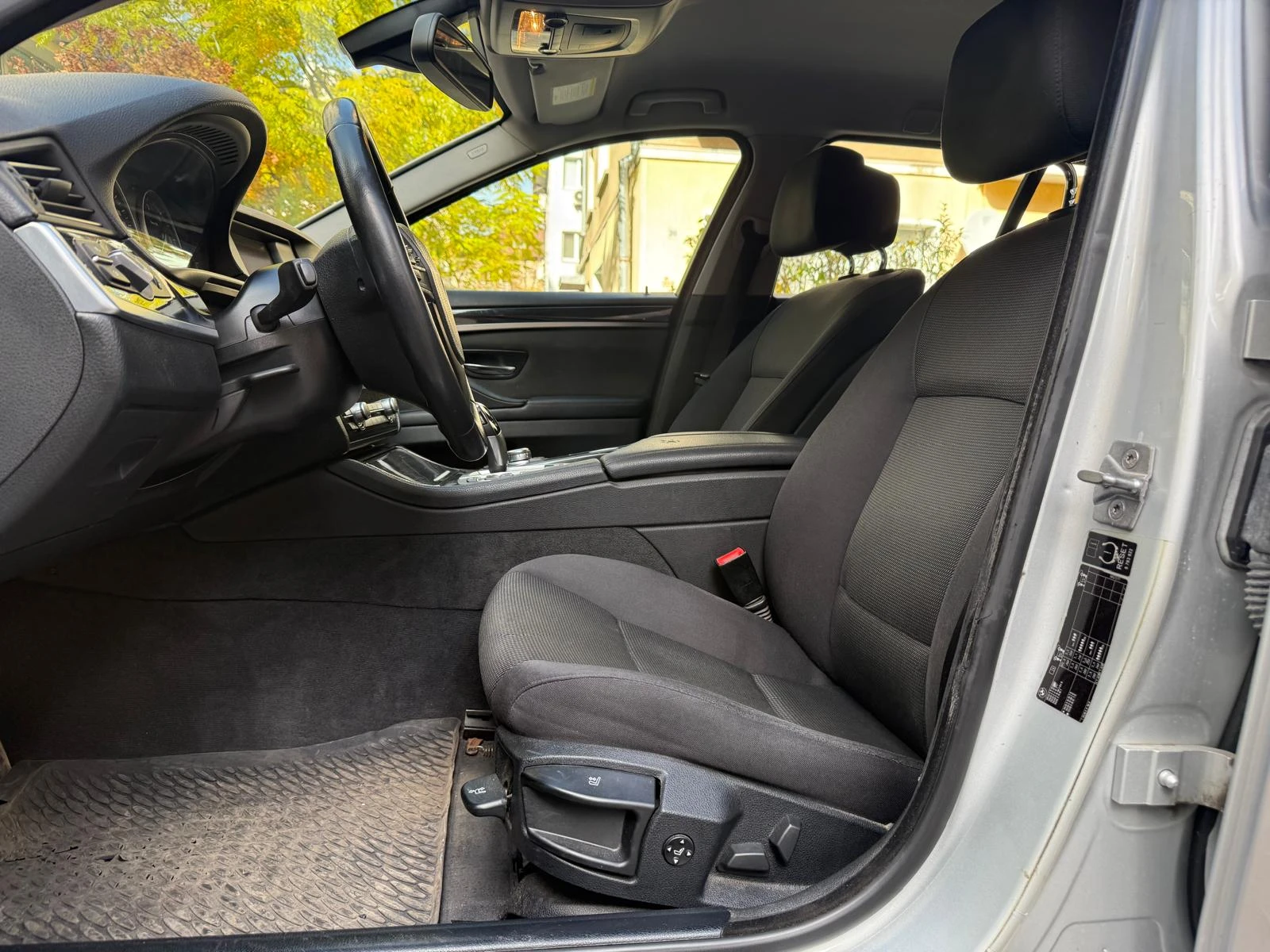 BMW 525 d | Mobile.bg   8