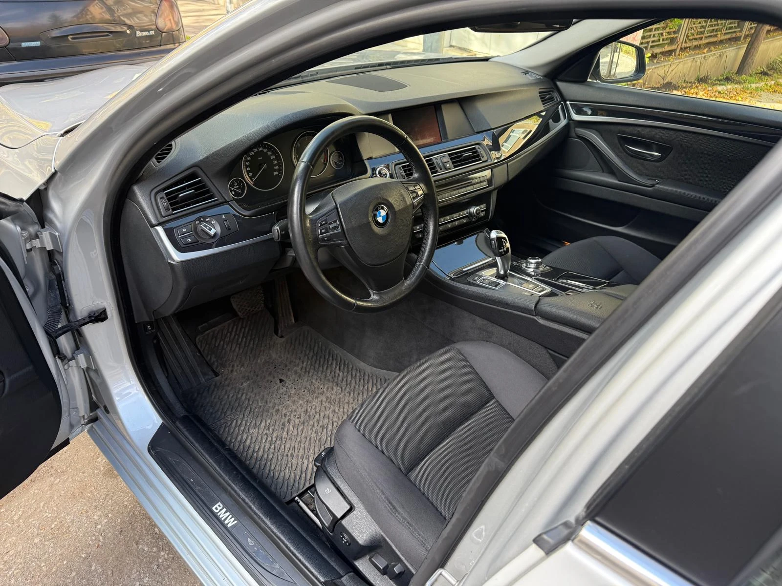 BMW 525 d | Mobile.bg   9