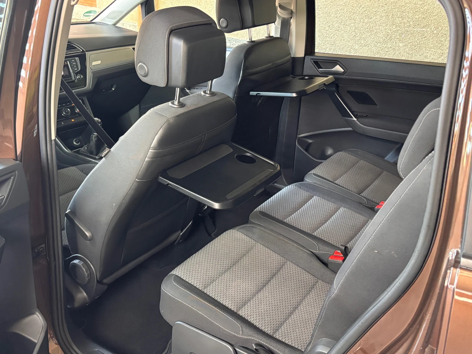 VW Touran  - изображение 9